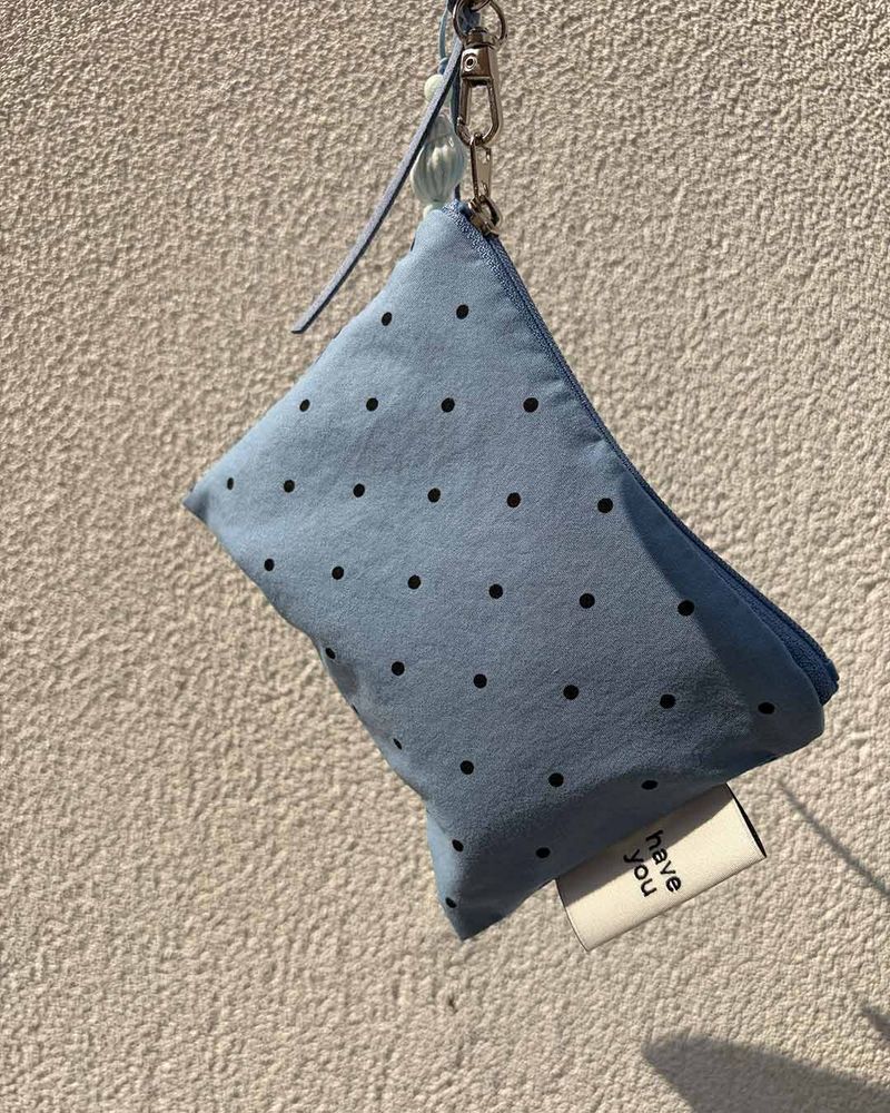 Baby dot flat pouch - blue , M size