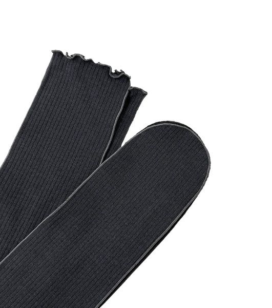 Ribbed Ruffle Line High Knee Socks