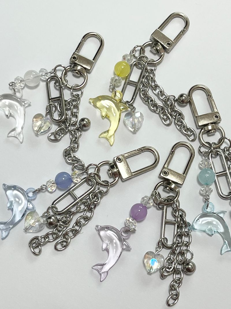MADE dolphin Keyring