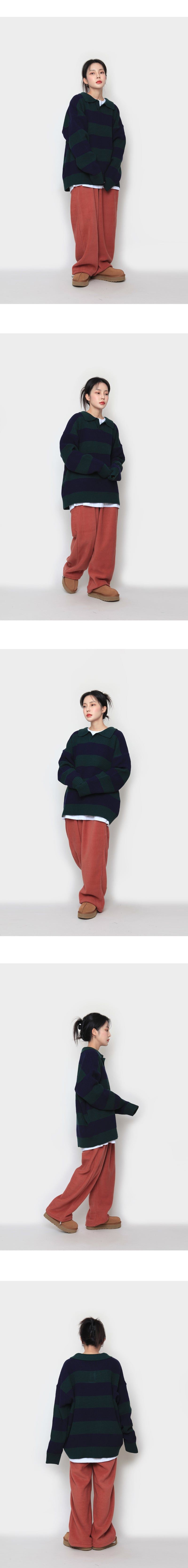 two-tone colored collar knitwear