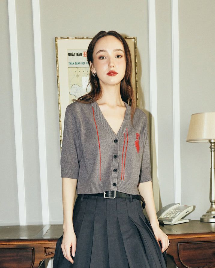 DVRK（ダーク）の「DVRK PRIVÉ HEART LOGO KNITTED CARDIGAN - GREY（）」