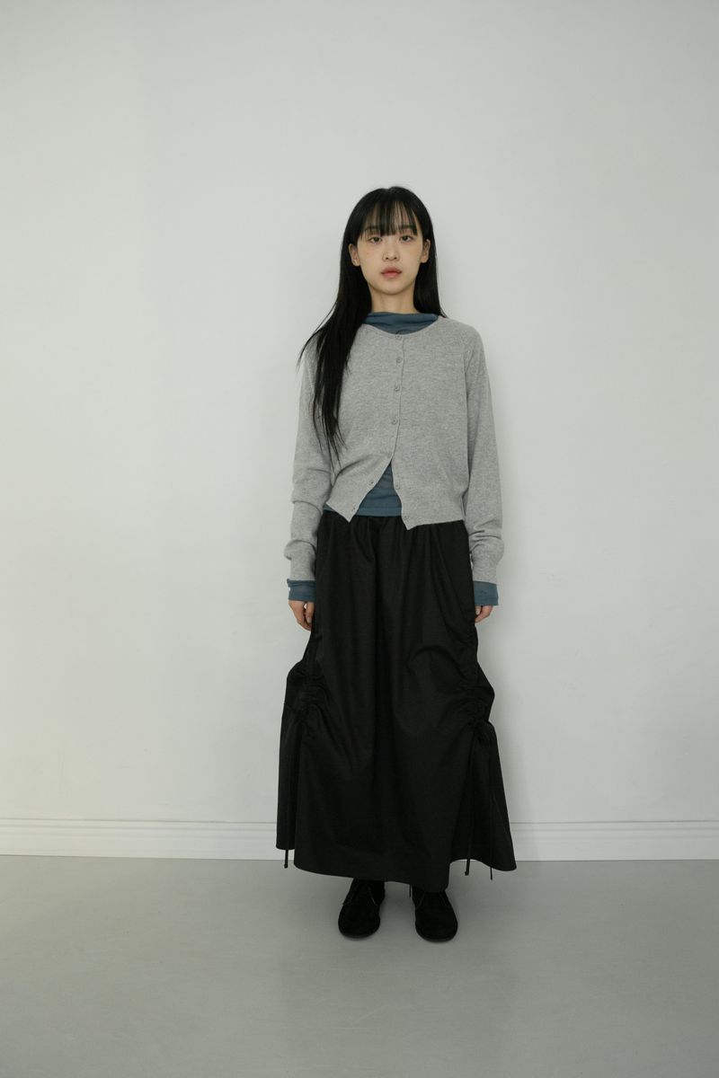 ドレープネックトップ