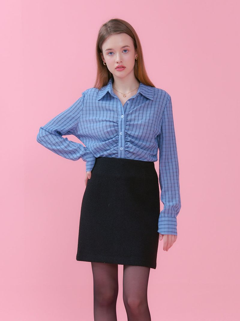 vem.ver(ベムバー)の「SHIRRING DETAIL BLOUSE_BLUE(Tops)」