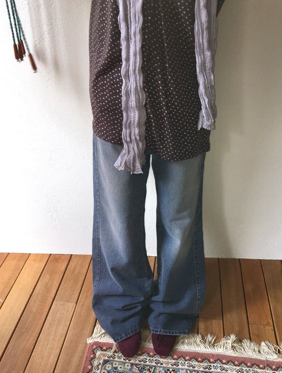 Maxs Basic Wide Bootcut Denim Pants