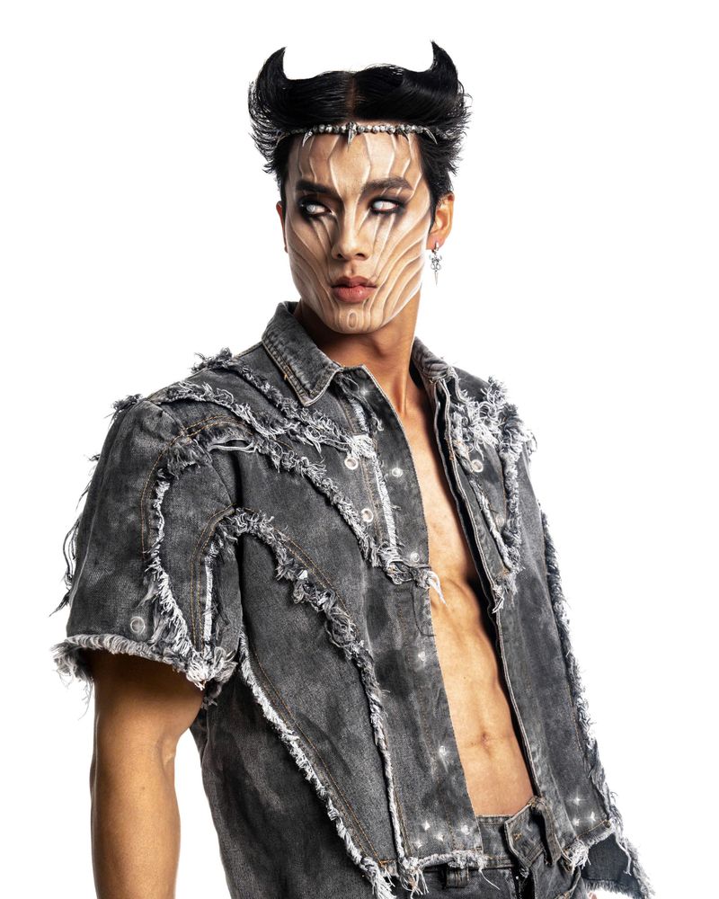 DKILLUMINATE（ディーケーイルミネイト）の「PUNISHER SCARRED HORNED OVERSHIRT（Skirts）」