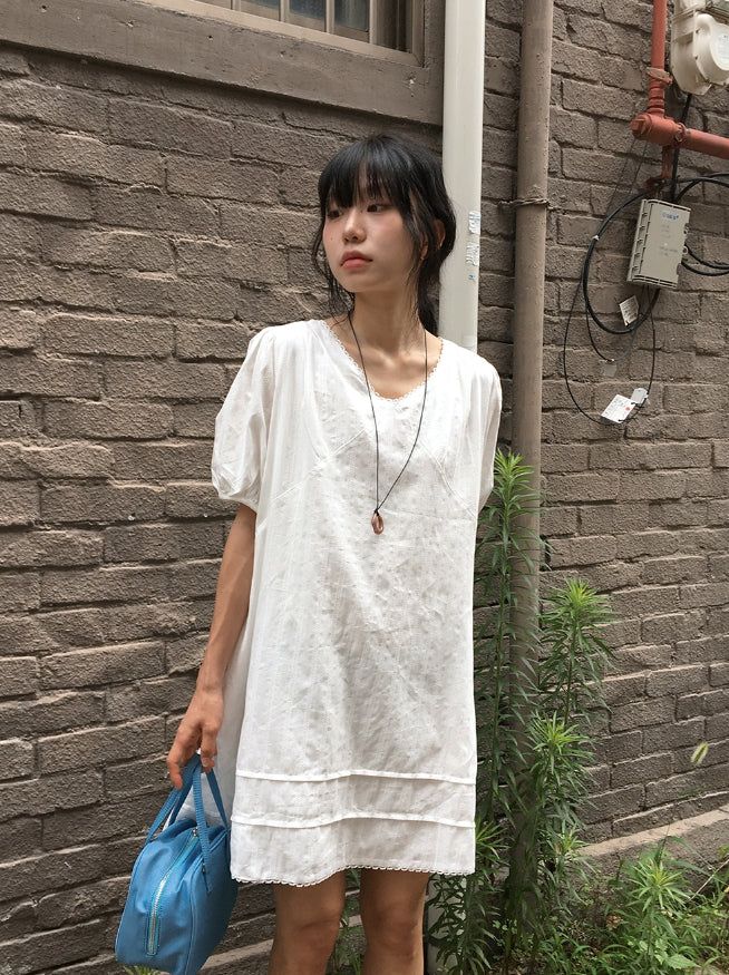 BAON（バオン）の「Muse Lace V-Neck Over Fit Layered Mini One Piece（Dresses）」