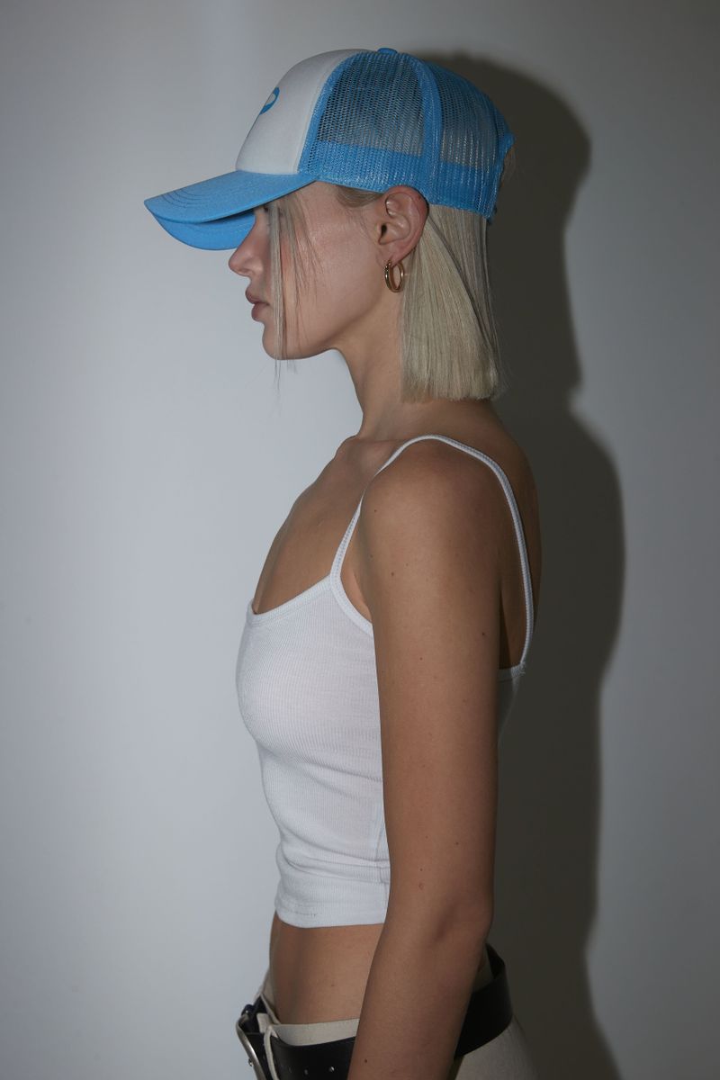 BASIC SLEEVELESS WHITE