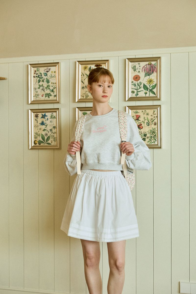 BALLET LETTERING SWEATSHIRT