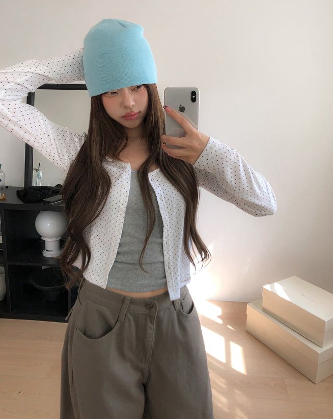 ULAN(ユレン)の「Minute Dot U-Neck Long Sleeve Cardigan(Tops)」