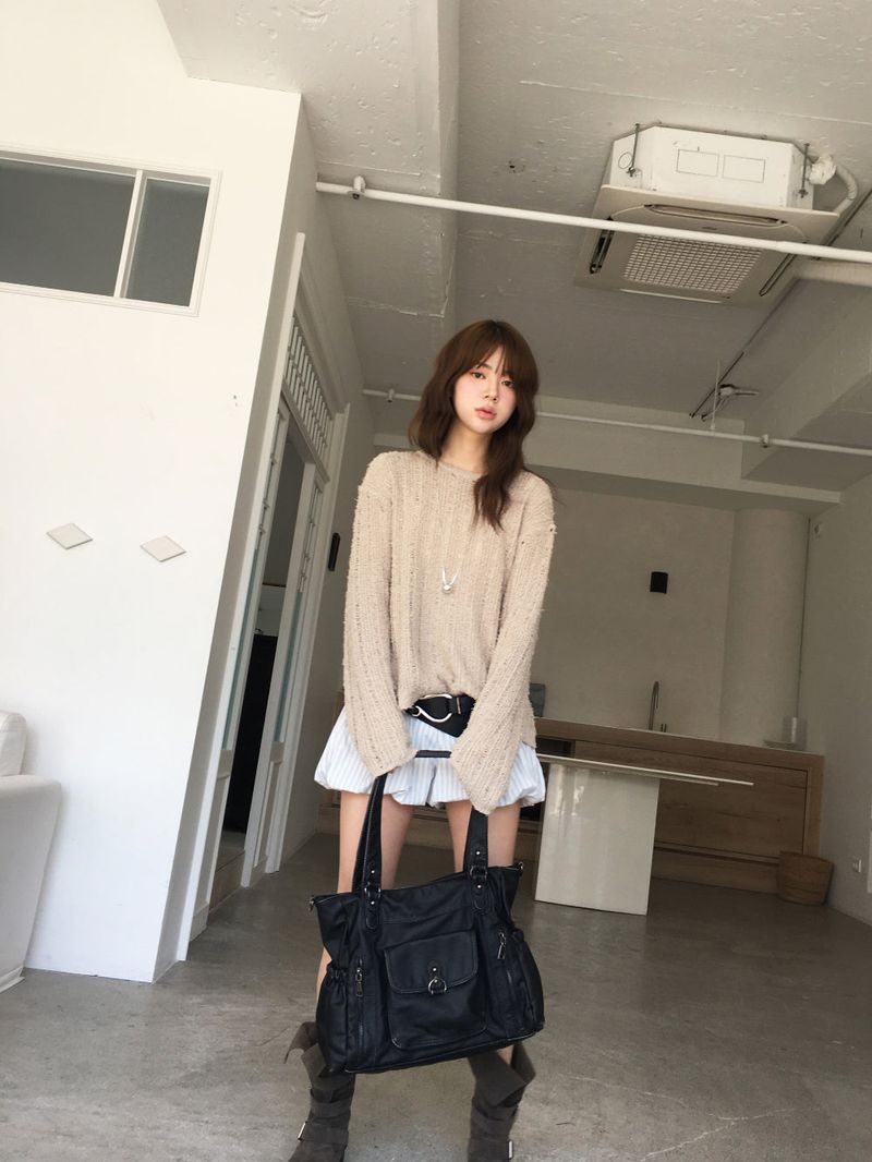 Vintage square leather bag