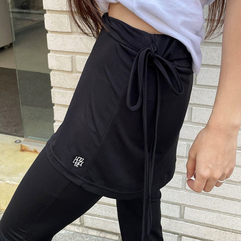 LAYERED STRING SKIRT PANTS [BLACK]