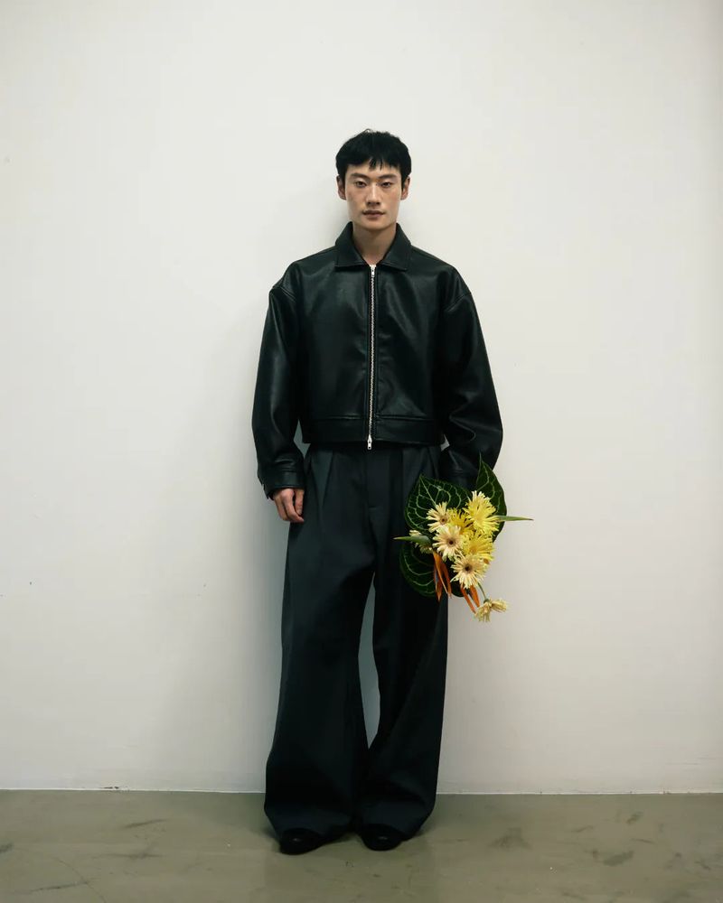 JT2 Zipped Cropped Leather Jacket