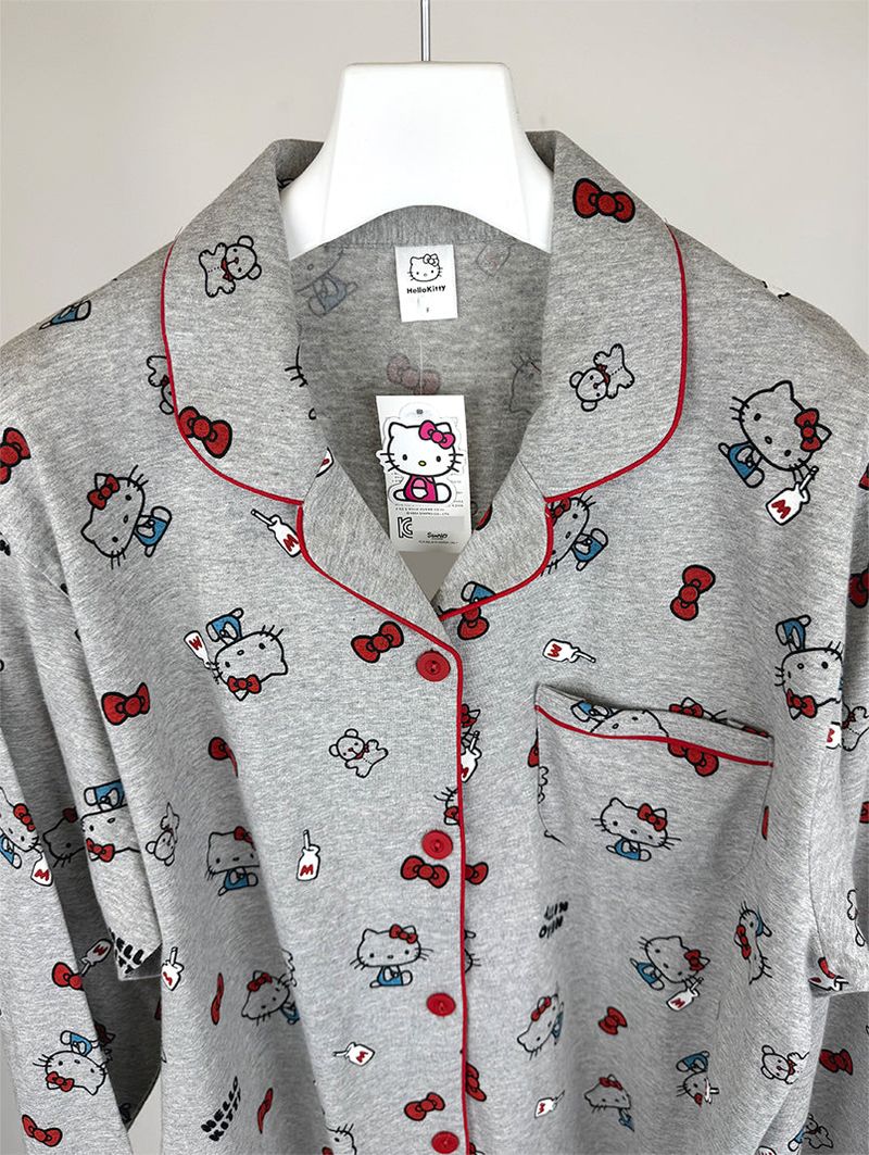 [SANRIO] HELLO KITTY PAJAMAS