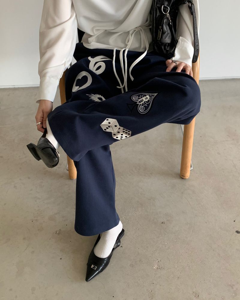 Alice in woderland sweat pants (Unisex)