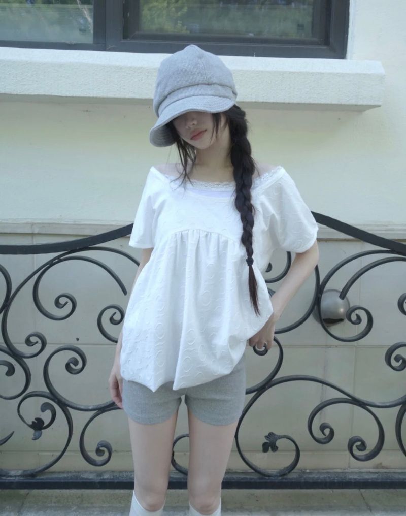 nika shorts