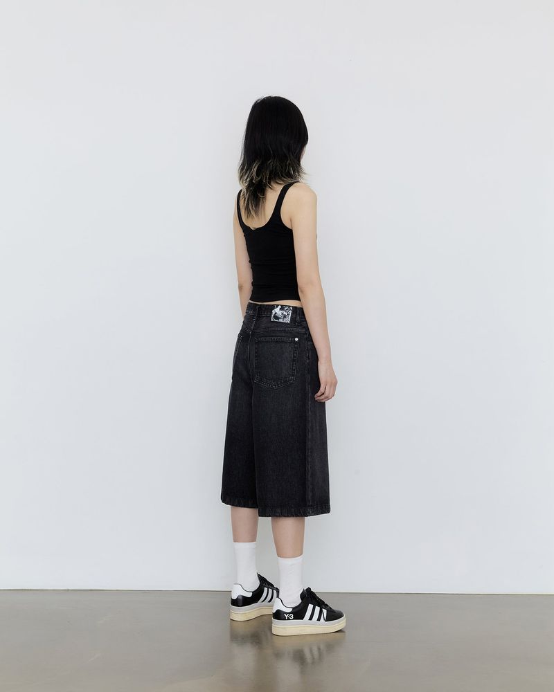 Ghost Rain - MOD8 shorts