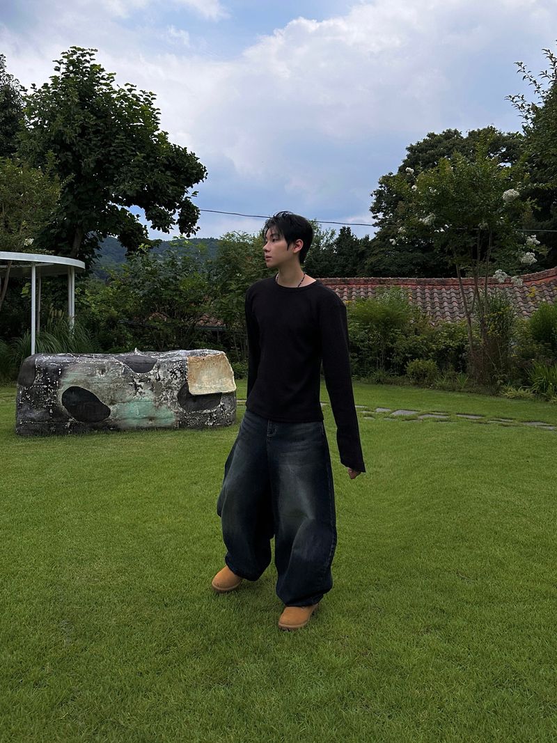 Stand Cat Balloon Denim Pants