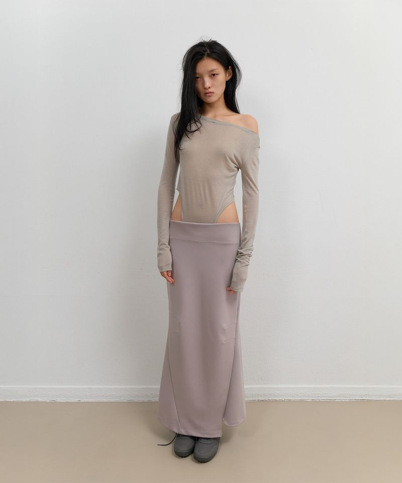 ojos（オホス）の「Curved Cut Layered Tee / Warm Grey（Tops）」