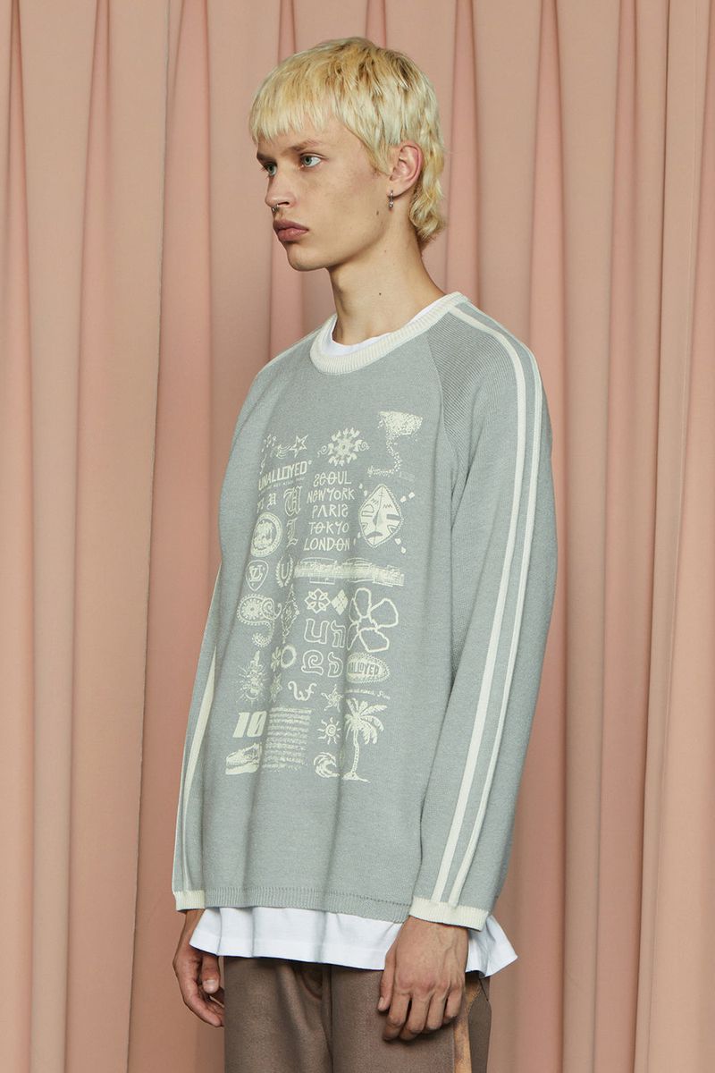 LINE GRAPHIC KNIT / GREY