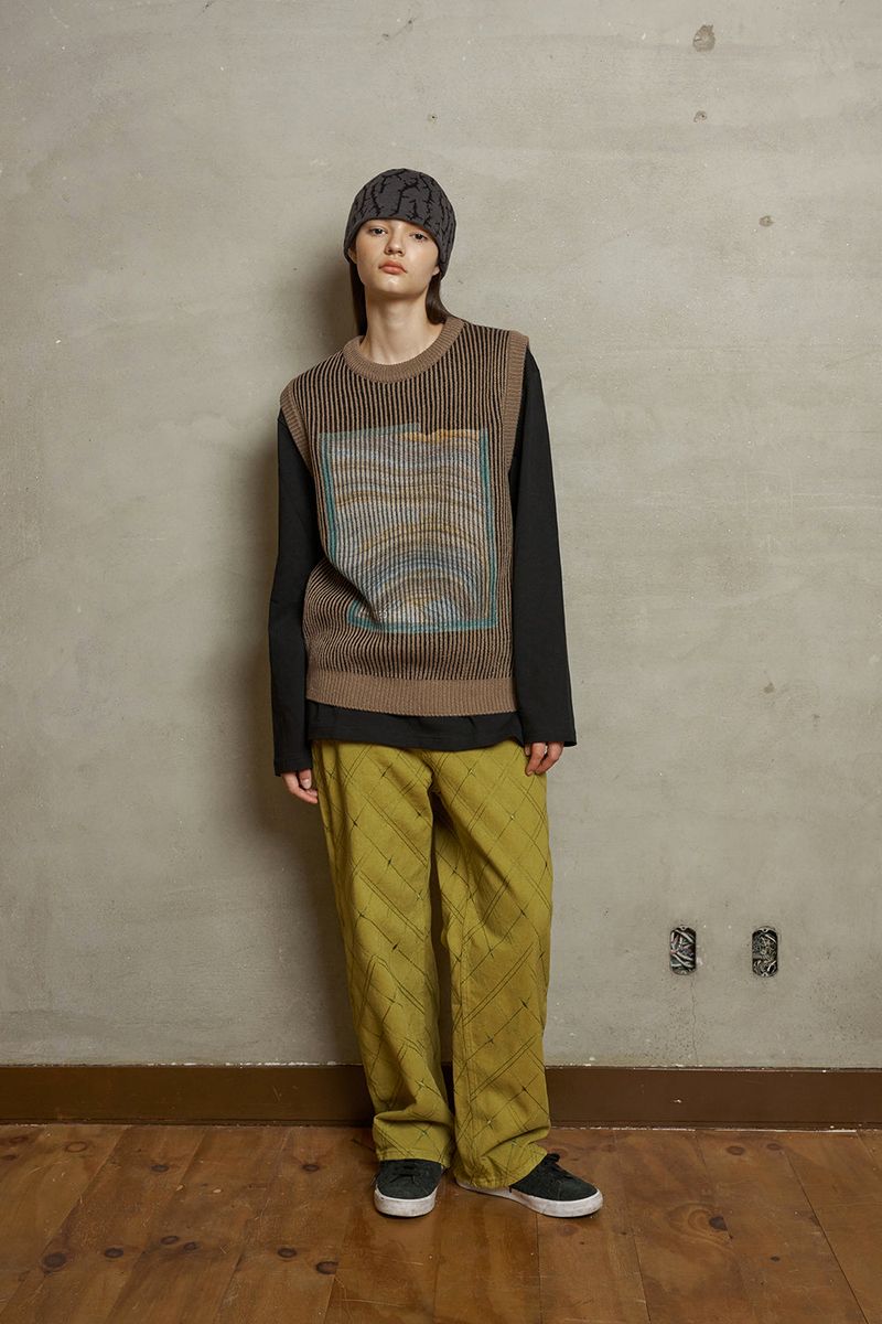 STRATUM KNIT VEST