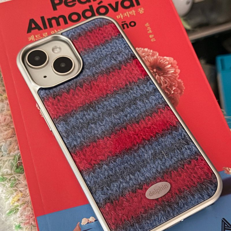DELPHIN(デルフィン)の「MOHAIR STRIPE SILVER EPOXY CASE _ BLUE(Smartphone Accessories)」