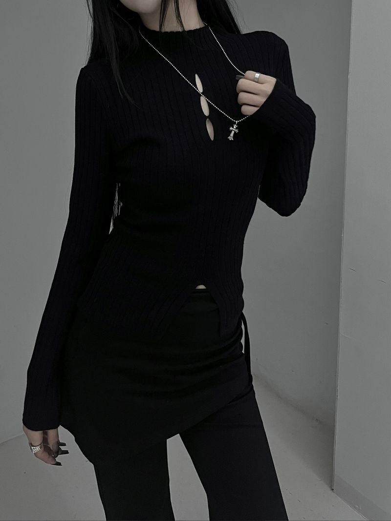 three slit ribbed knit
