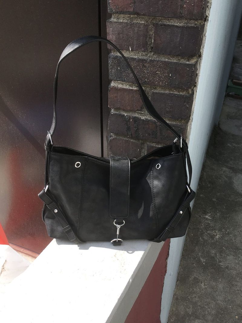 moroi(モロイ)の「Soft flap bag(Bags)」