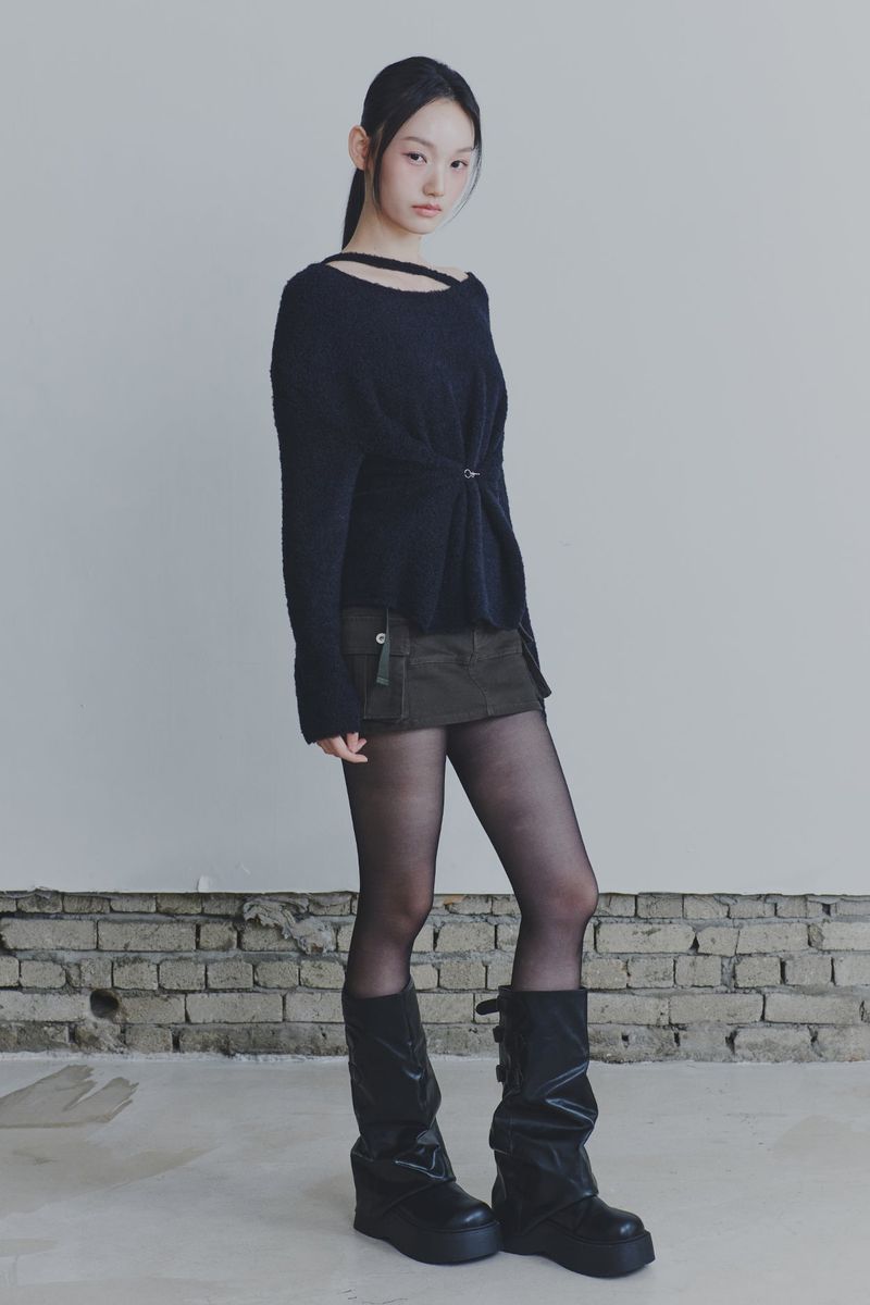 RUBY HOOK OVER KNIT black