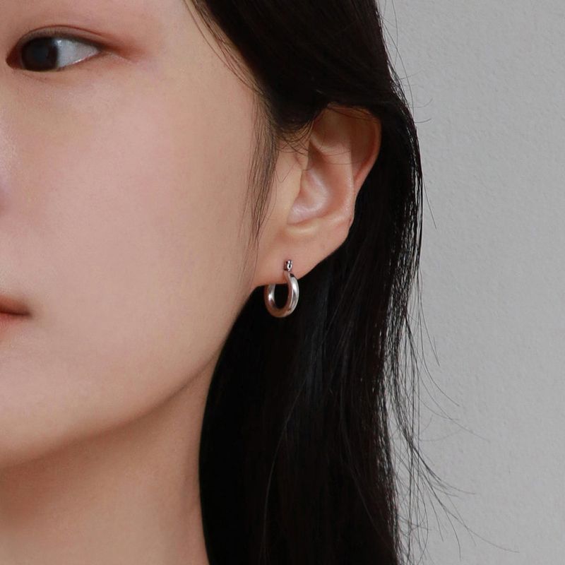 basic hoop earring