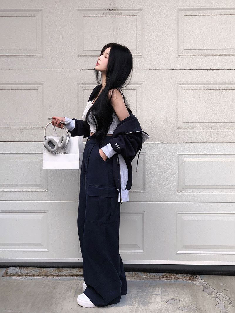 [BELLIDE MADE] suede pocket wide cargo pants