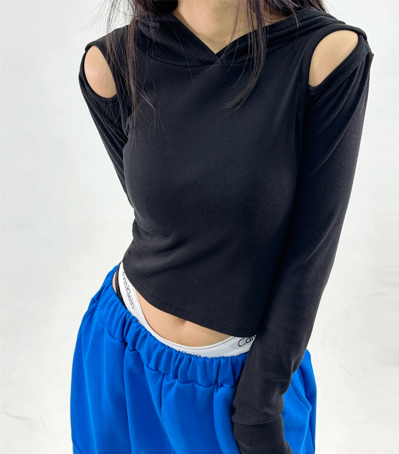CCORTTI（コルッティ）の「SHOULDER SLIT + HOOD♥ - 4 COLORS（Tops）」