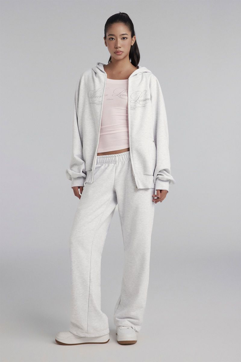 Kleesier（クリーシーア）の「Sheer Romance Relaxed Sweatpants, Gray（Pants）」
