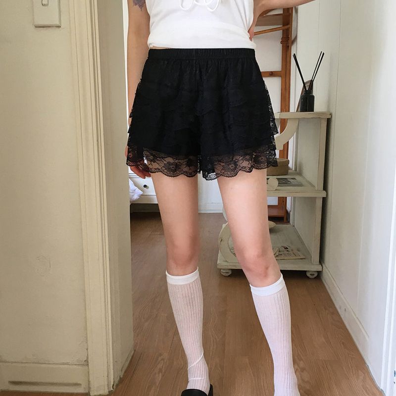 Piso lace frill cancan shorts