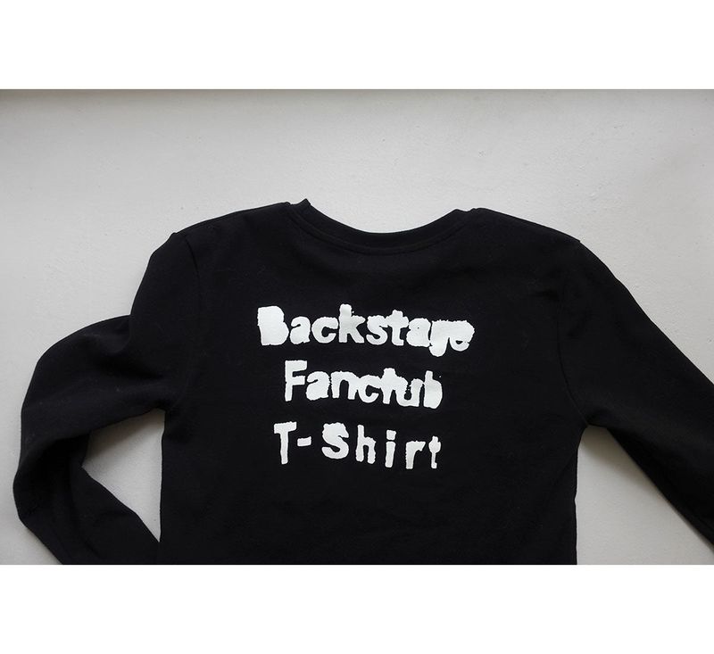 BACK typo sleeve top