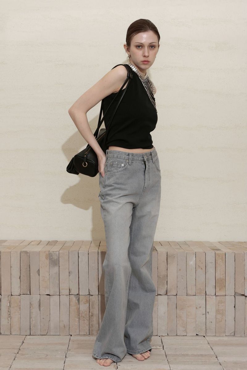 ALL-DAY SLEEVELESS TOP_BLACK