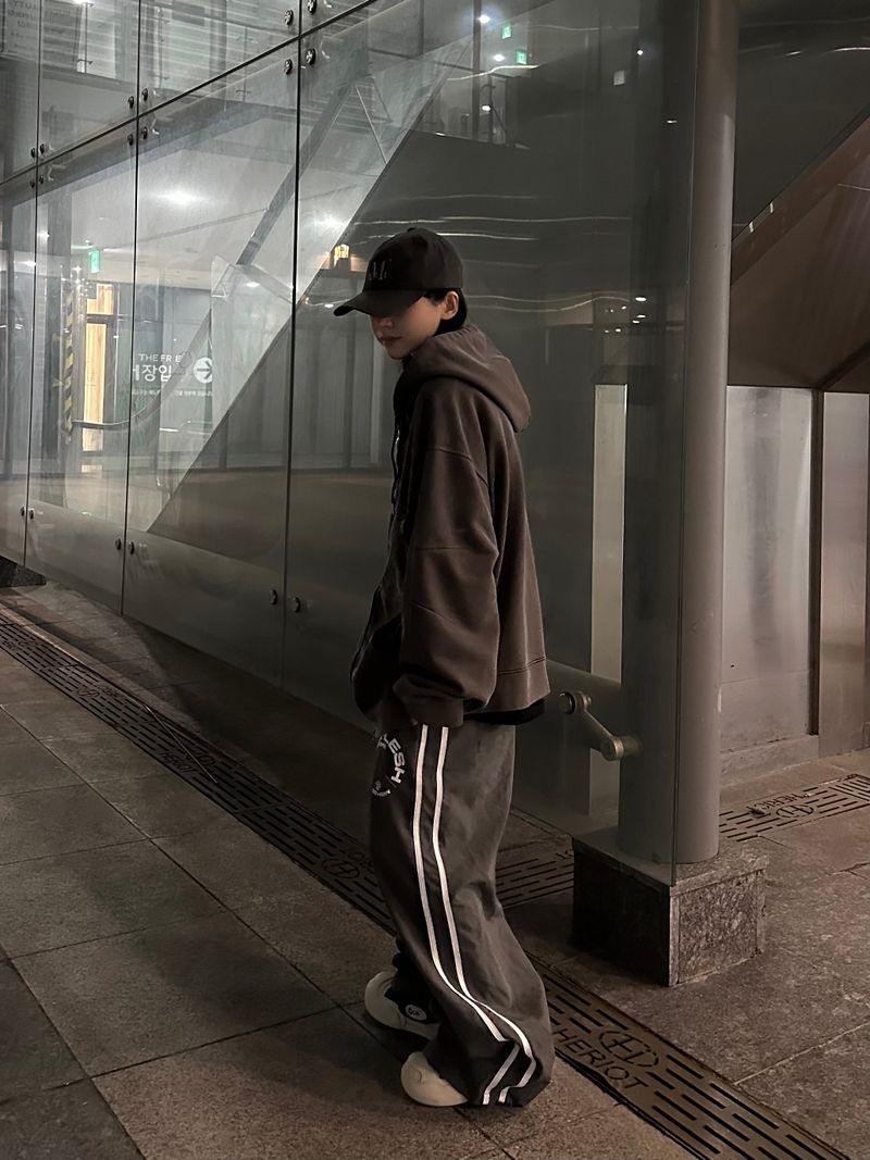 pigment panel zip-up hoodie
