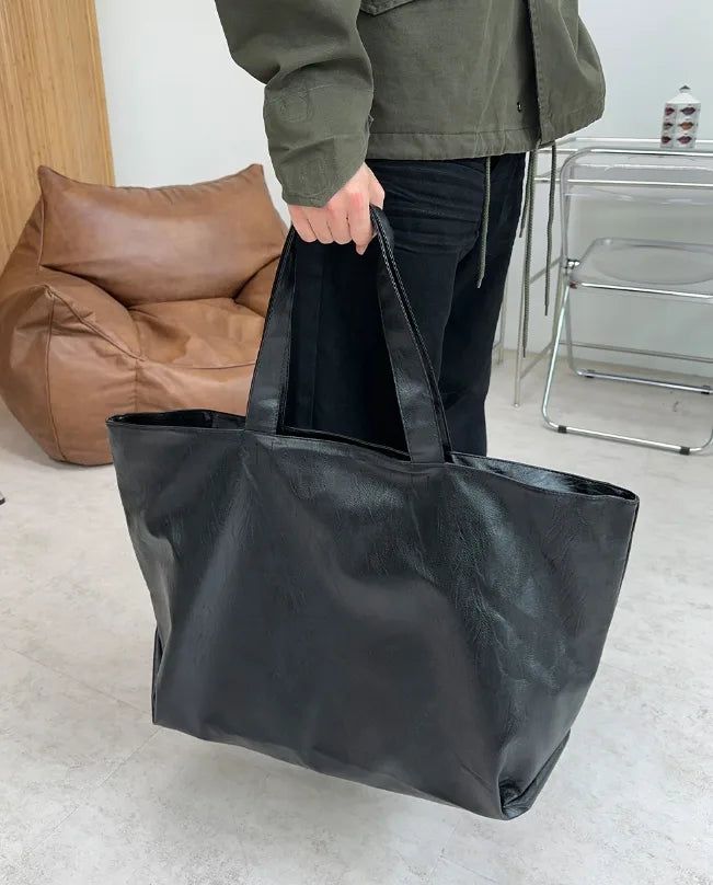 Ladan Big Leather Shoulder Bag