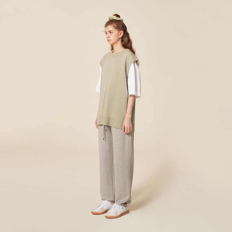 BLONDNINE(ブロンドナイン)の「ROUND NECK KNIT VEST_LIGHT KHAKI(Tops)」