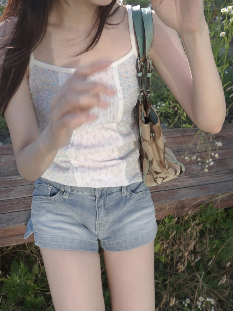 vanilla sleeveless