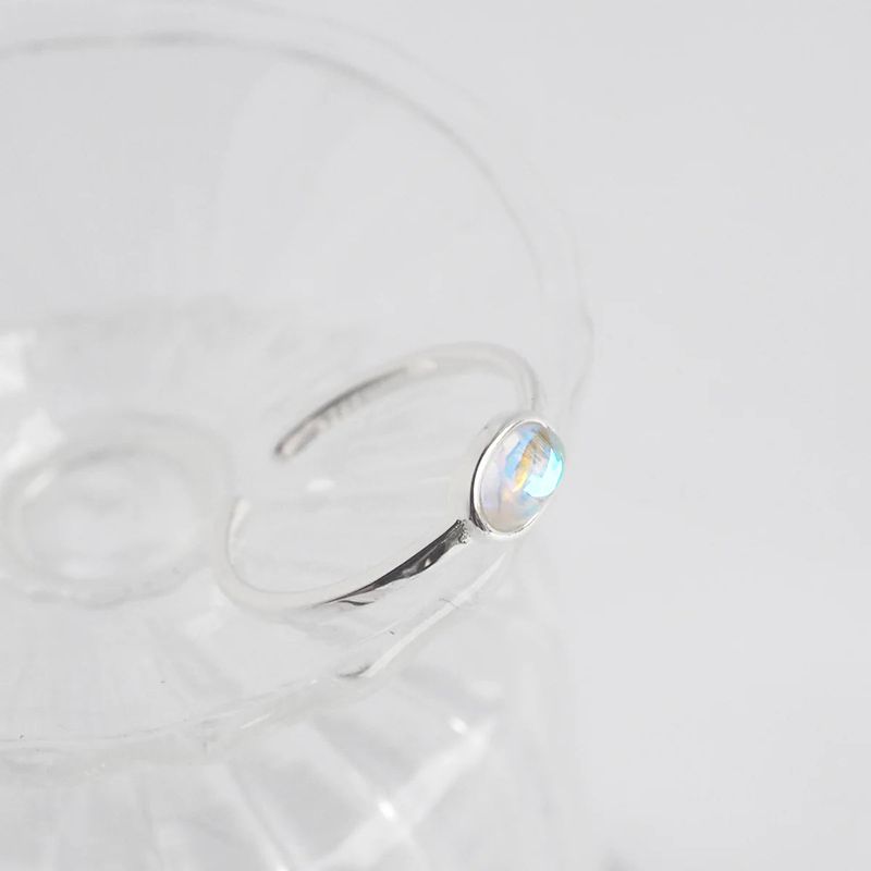 éclater（エクラテ）の「Anais Holographic Stone Ring（Accessories）」