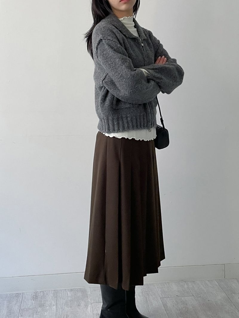 Reverse Two-Way Crop Knit Zip-Up