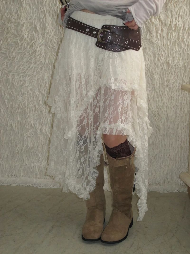 Deep Brown Western Stud Belt