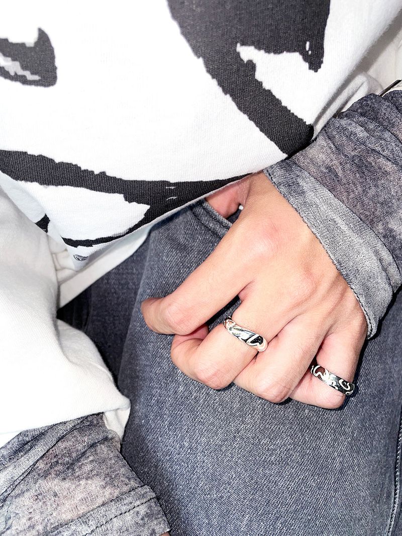 HEART TARGET WAVE RING
