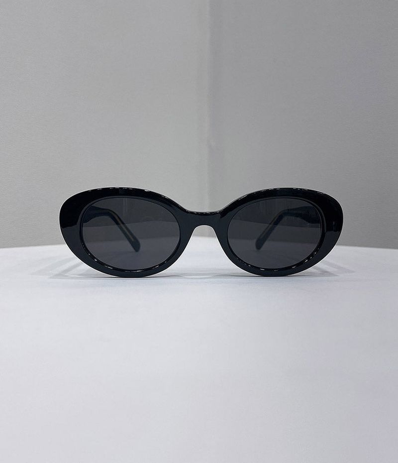 COZINESS（コジネス）の「COZINESS Retro Tint sunglasses (5828)（Fashion Accessories）」
