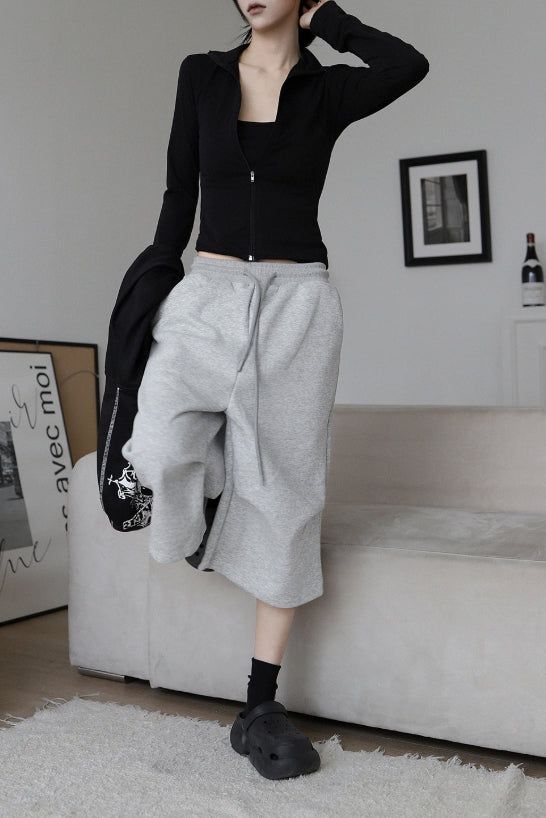 Pintuck Bermuda Jogger Pants