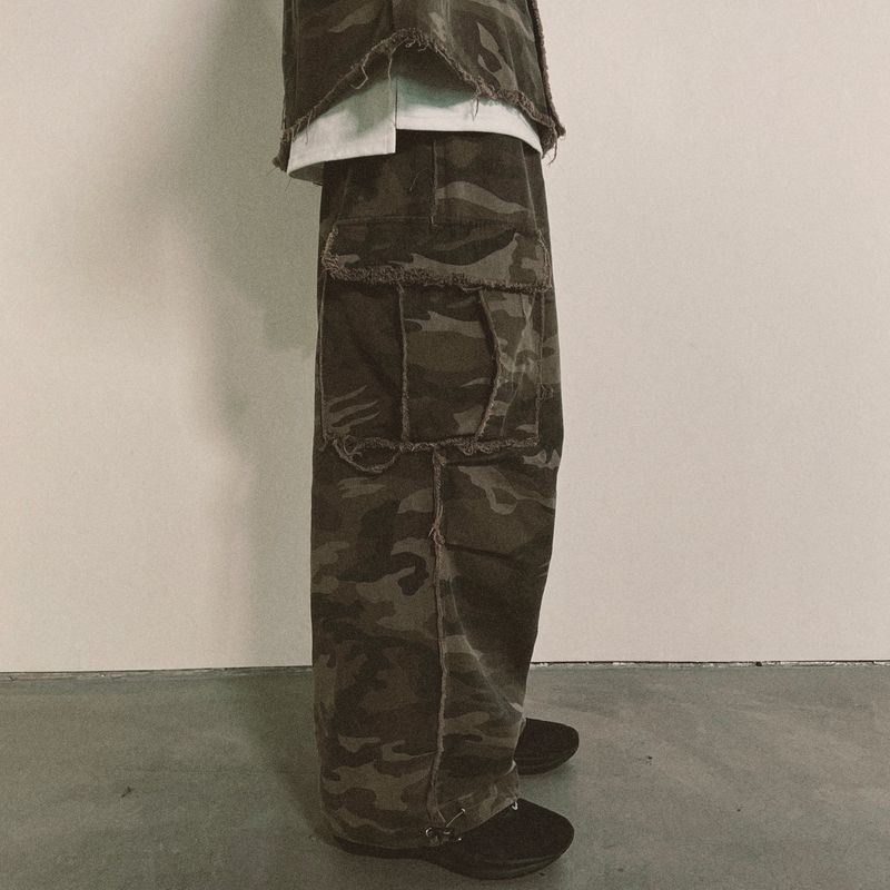 grunge camouflage cargo pants_khaki