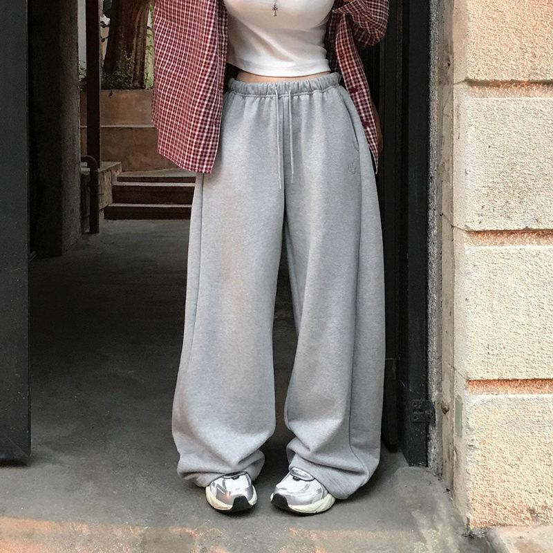 BEIDELLI（ベイデリー）の「[BELLIDE MADE] SLIT LINE WIDE TRAINING PANTS（Pants）」