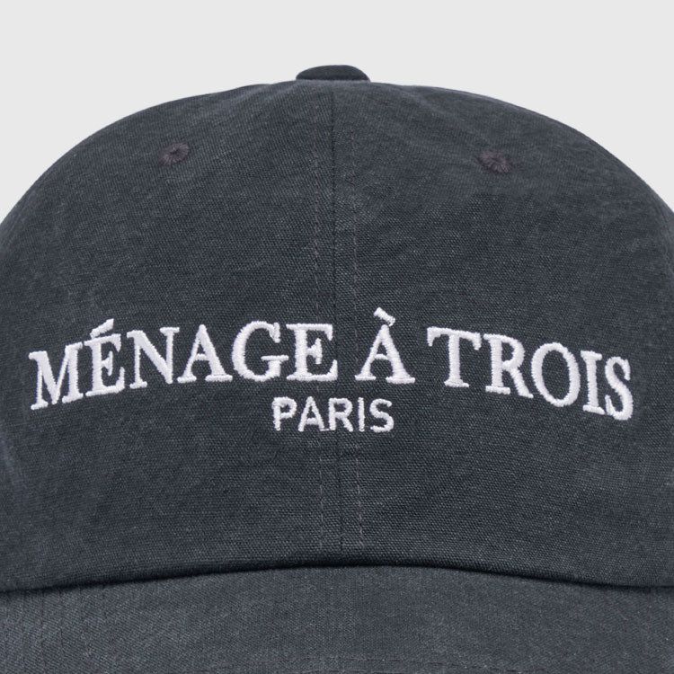 A.E.A MENAGE BLACK CAP