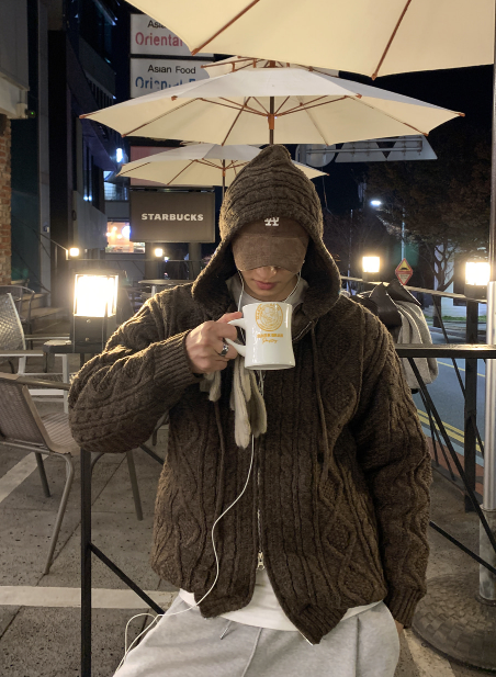 LOOKPLE（ルックプル）の「クルーデイリー2WAYフードニットパディング（トップス）」