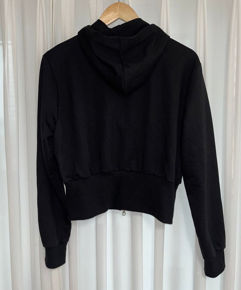 stud hood zip-up